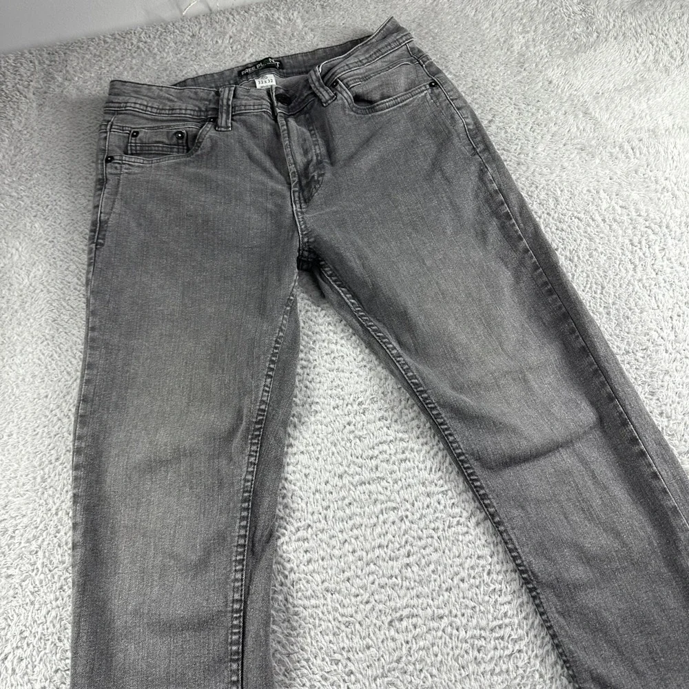 Free‎ Planet Jeans Mens 32x32 (30x30) Gray Wash Sustainable Denim Straight Leg